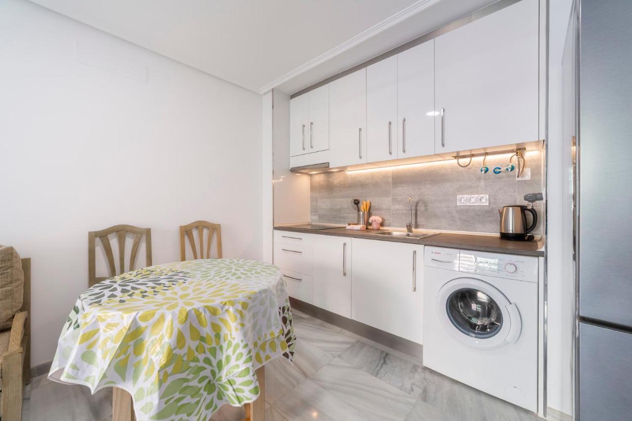 Apartamento Faro 2 Roquetas de Mar Bagian luar foto
